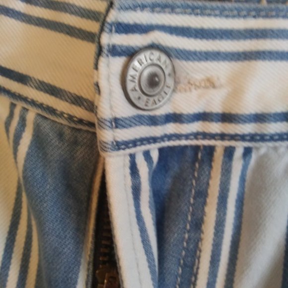 NWOT American Eagle Blue and white striped jeans size 12 - Picture 10 of 13